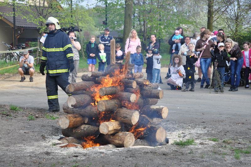 2013 04 30 pálení čarodějnic Záblatí 31