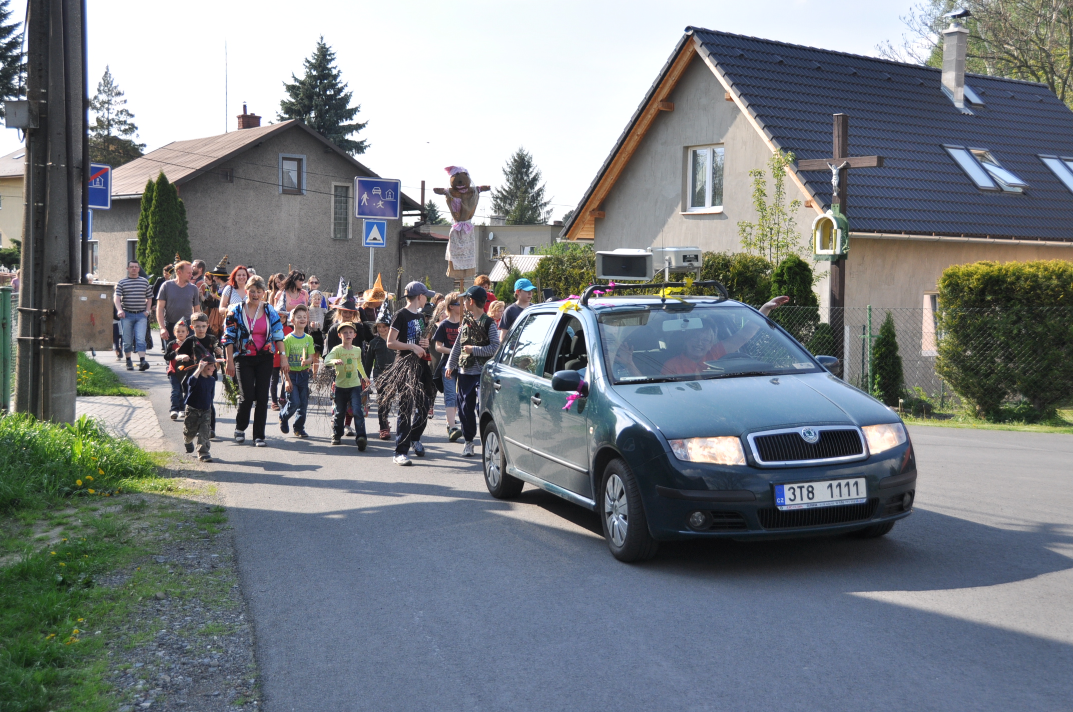 2014 04 30 pálení čarodějnic Záblatí 01