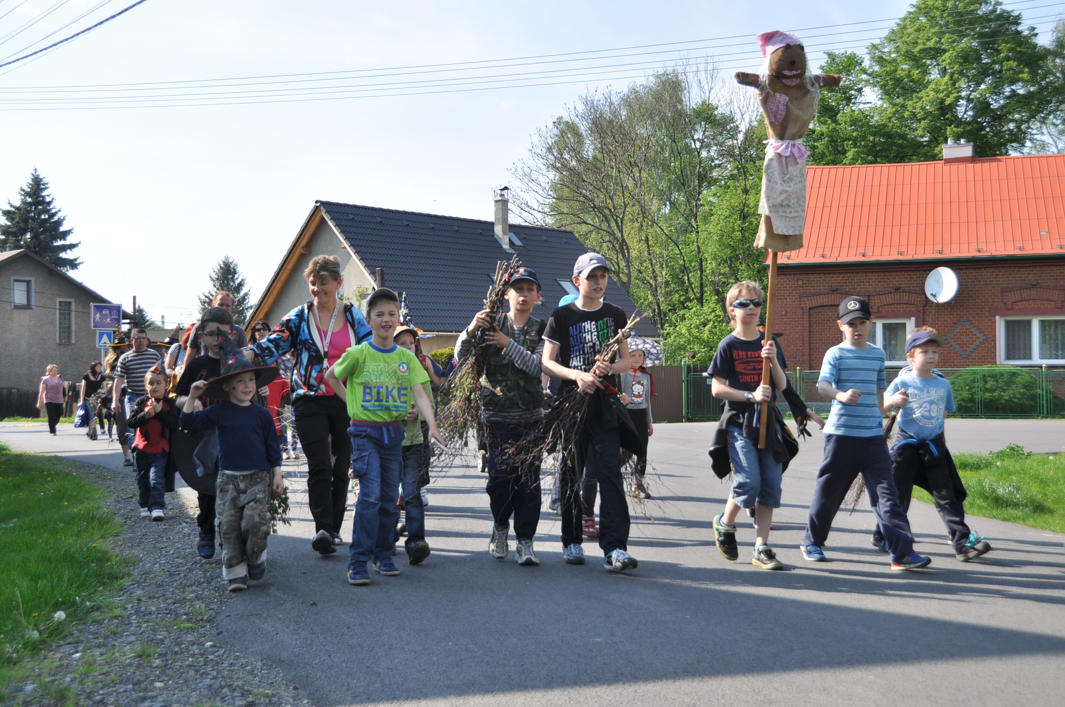 2014 04 30 pálení čarodějnic Záblatí 03