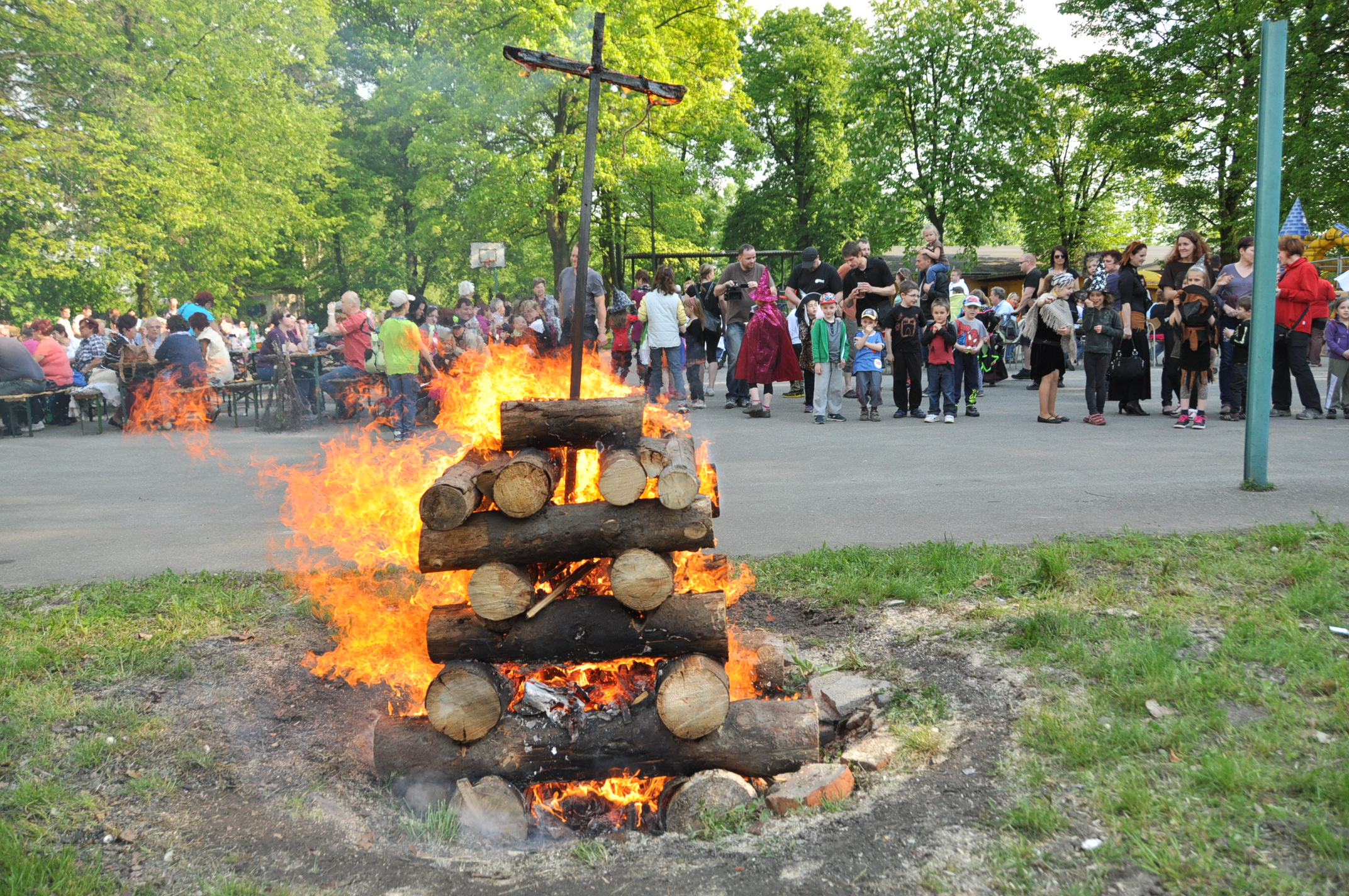 2014 04 30 pálení čarodějnic Záblatí 66